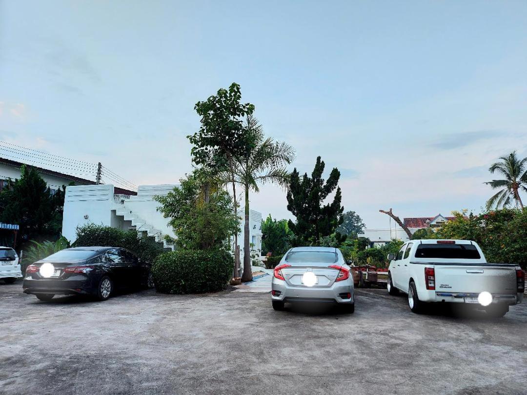 Scenic Riverside Resort Kamphaeng Phet Zewnętrze zdjęcie